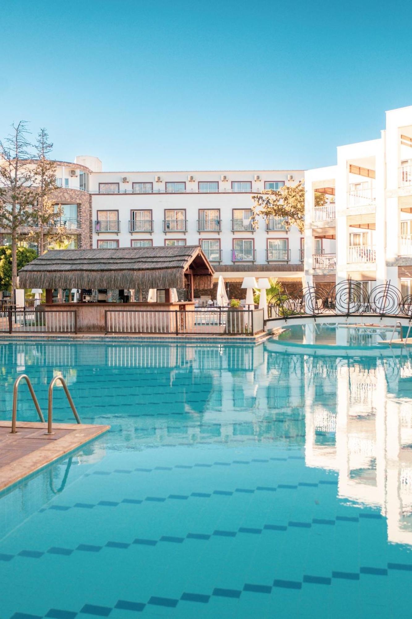 Ladonia Hotels Mio Bianco Akyarlar Esterno foto