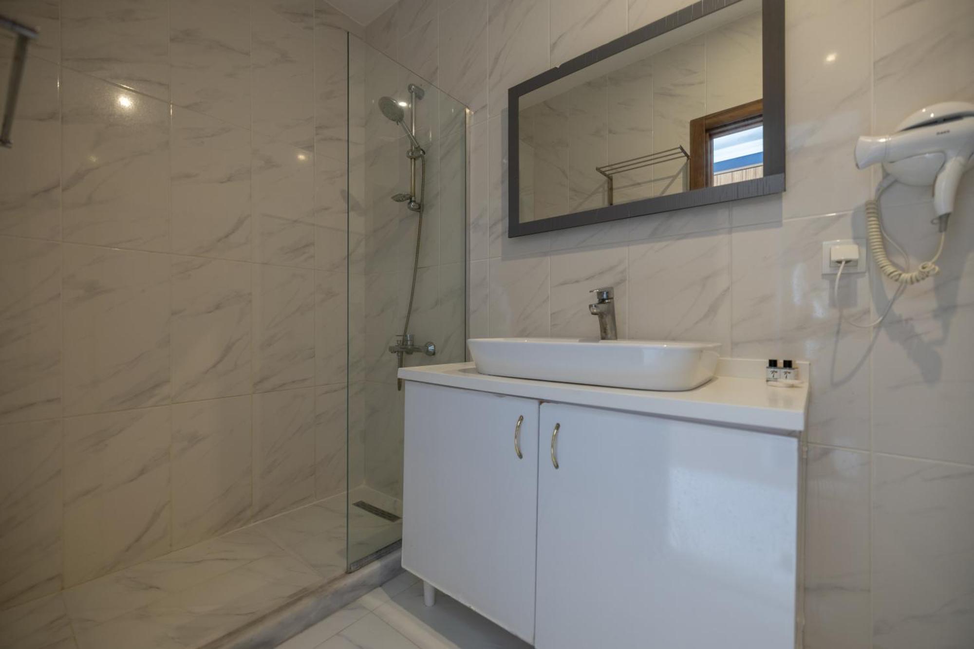 Ladonia Hotels Mio Bianco Akyarlar Esterno foto