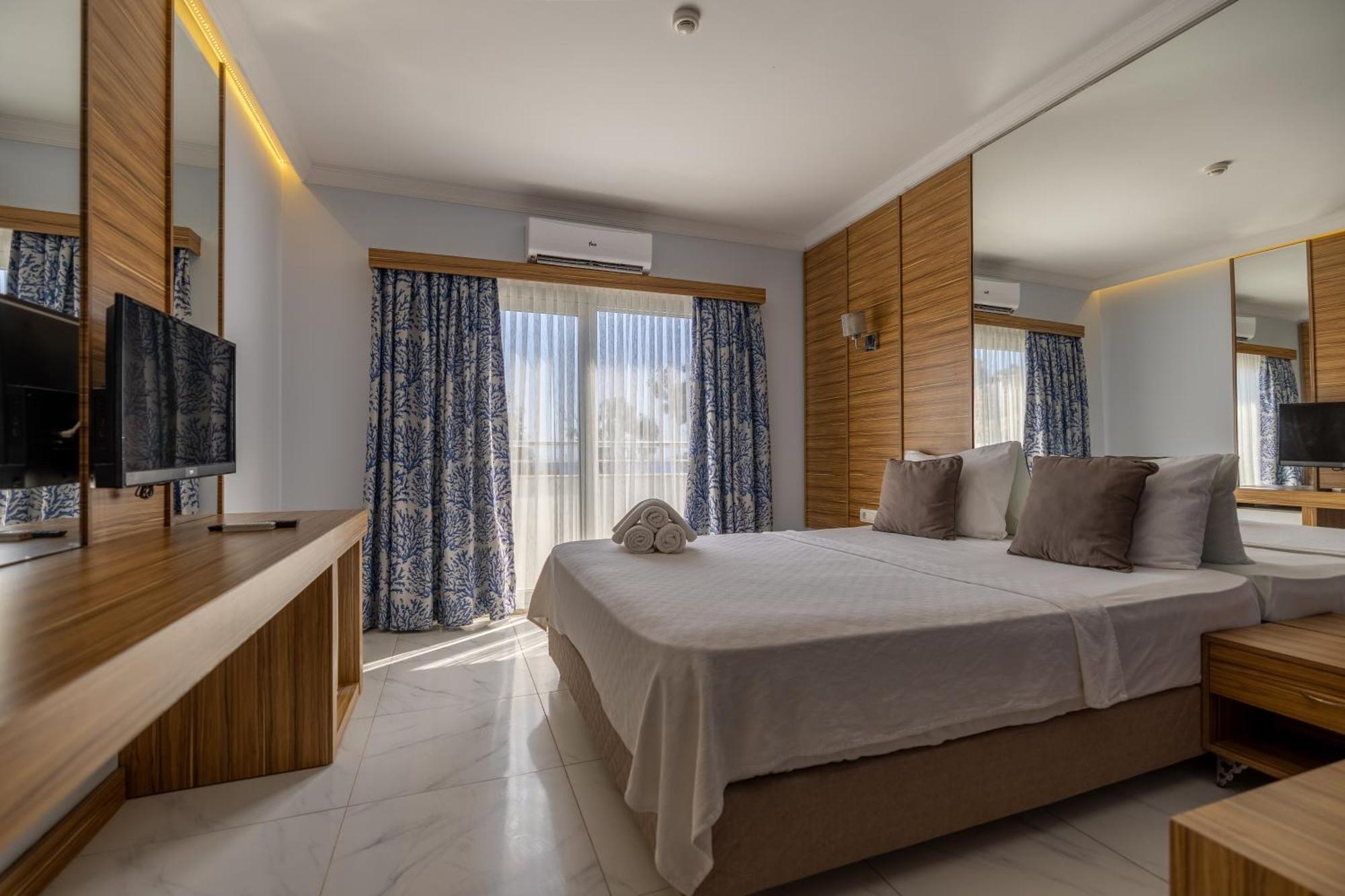Ladonia Hotels Mio Bianco Akyarlar Esterno foto